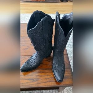 7 1/2 Cowgirl Boots